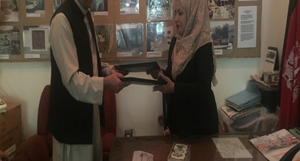 Sign Memorandum between Art Gallary and ANAFAE