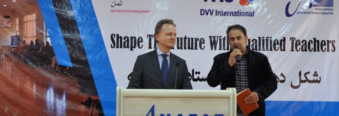 Shaping the Future with Qualified Teachers